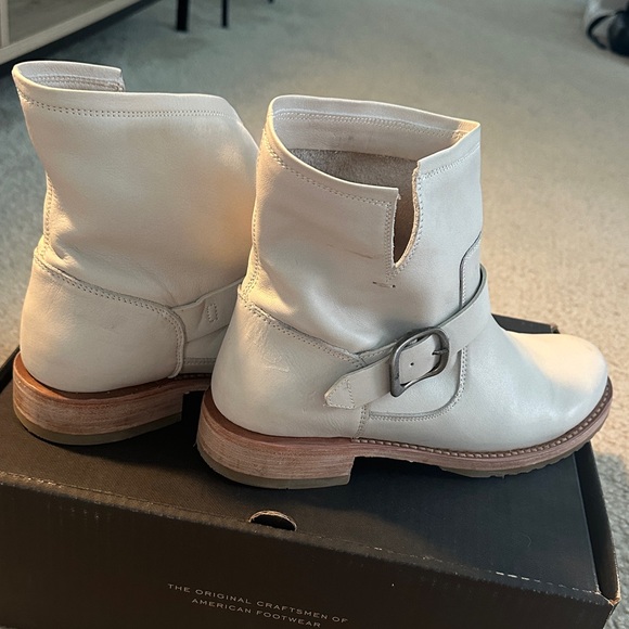 Frye Women's Off-White Leather Ankle Boots - Picture 5 of 10
